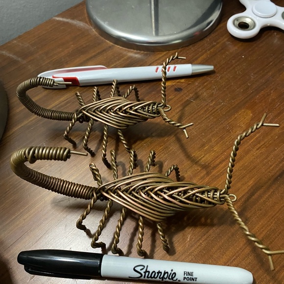 Handcrafted copper scorpion - Picture 3 of 7